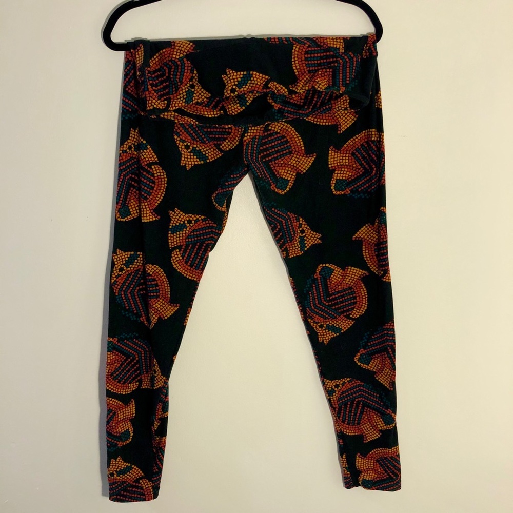 lularoe fish print leggings tall & curvy